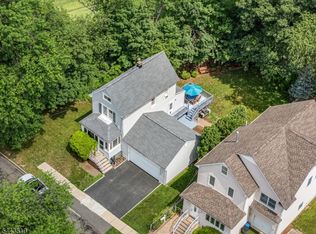 39 Union Pl, Bloomfield, NJ 07003