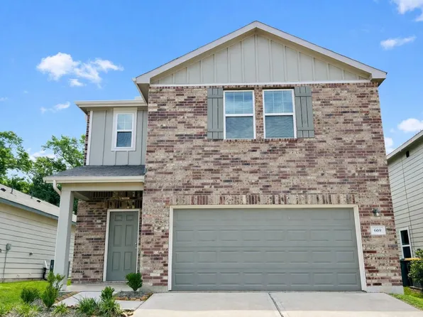 669 Amesbury Rd, Montgomery, TX 77316