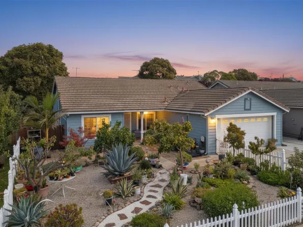 981 Marne Dr, Hollister, CA 95023