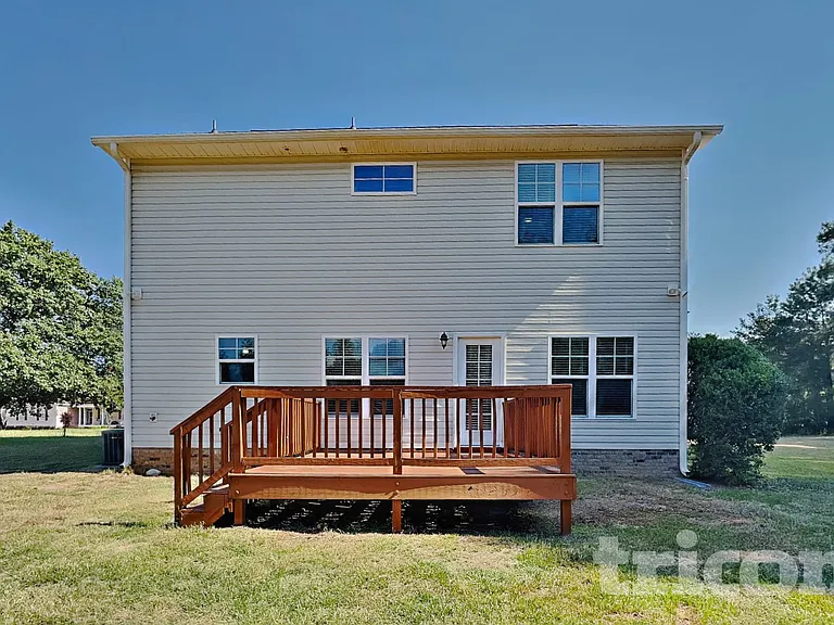 401 Bruce Johnson Rd — Photo 15