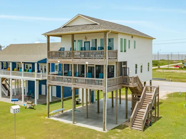 2176 Highway 87, Gilchrist, TX 77617