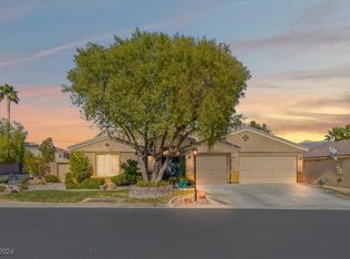 8304 Spanish Meadows Ave, Las Vegas, NV 89131