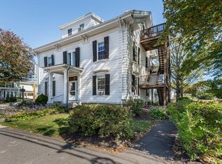 35 Locust St APT 4, Danvers, MA 01923