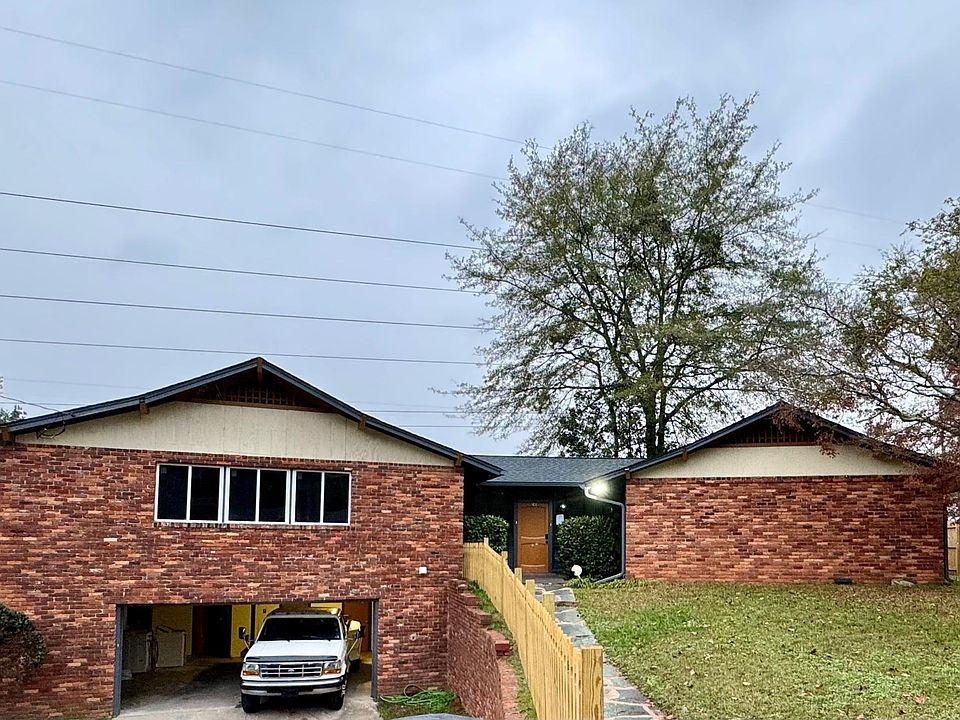 Main Walk Up Entry. Right Unit.