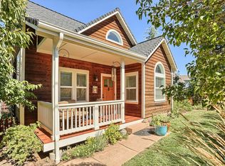 2275 Siskiyou Blvd, Ashland, OR