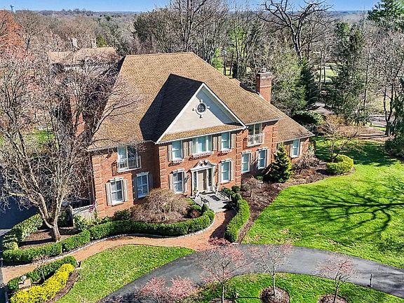 2nd image of 780 Brushtown Rd