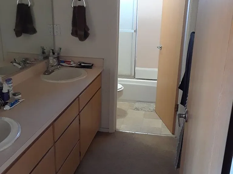 2700 Sycamore Ln — Photo 6