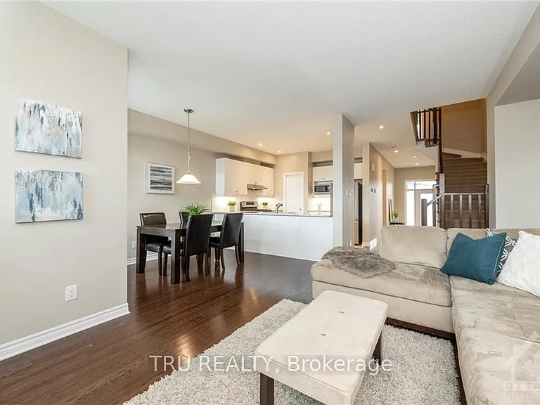 347 Ardmore St — Photo 14