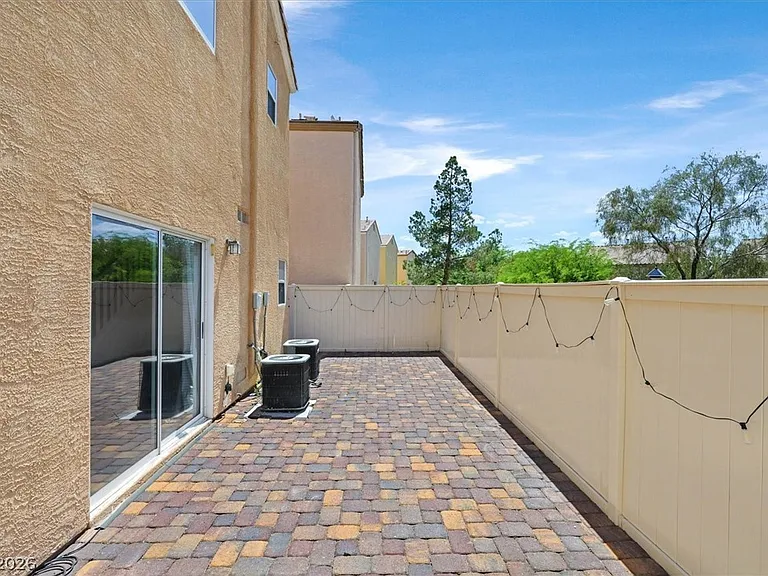 11089 Arcadia Sunrise Dr — Photo 20