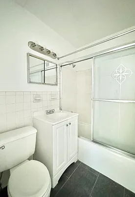 Rented by Bohemia Realty Group | media 6