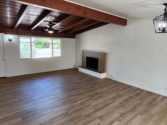 3rd image of 5962 E Eli St