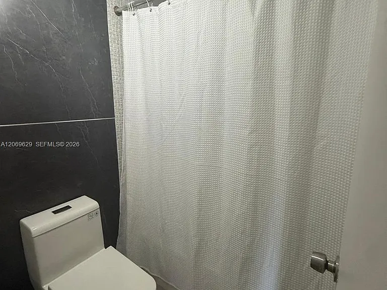 1351 NE Miami Gardens Dr #1113E — Photo 12