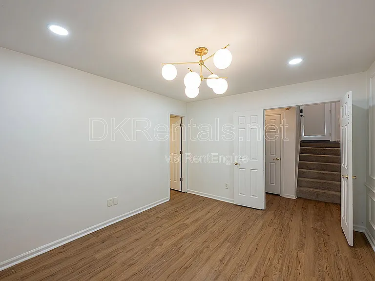 2200 Goodwood Blvd SE — Photo 23