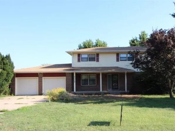 2215 W 60th St N, Wichita, KS 67204