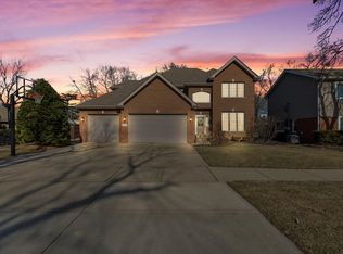 4908 Paxton Rd, Oak Lawn, IL 60453