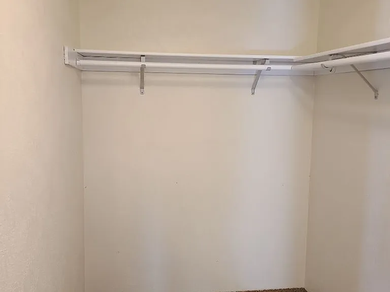 3048 Cheltenham Way — Photo 10