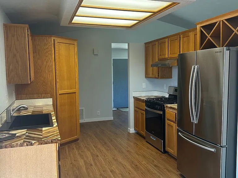 744 N Trigo Ln — Photo 11