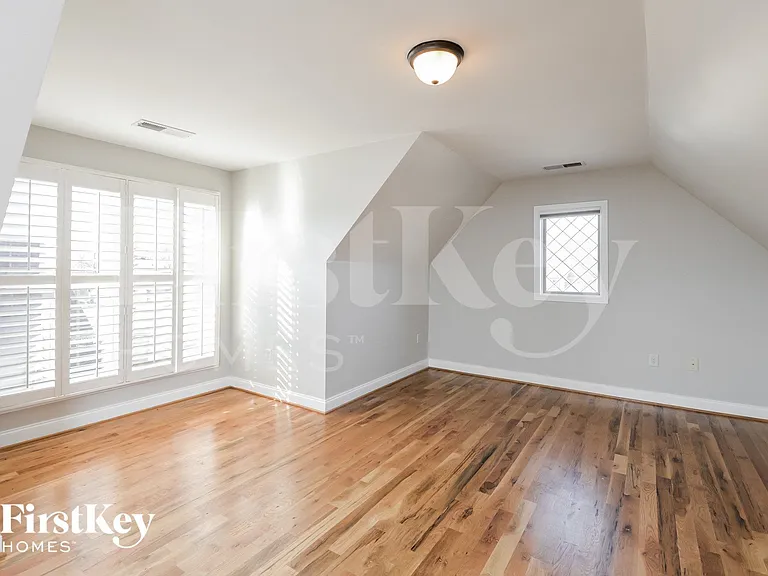 149 Willow View Ln — Photo 13