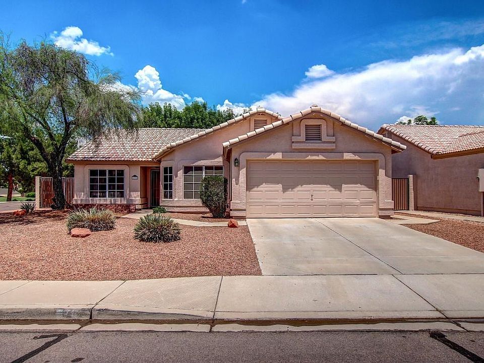 1st image of 578 W Country Estates Ave