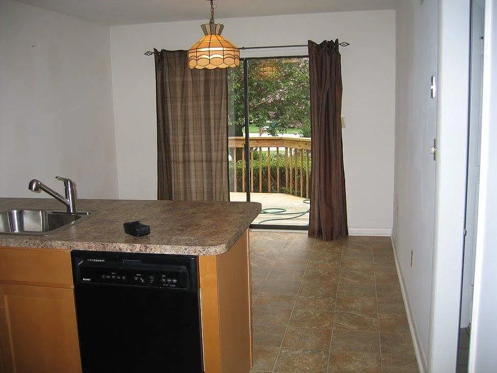 26 Blue Fox Ct photo 1