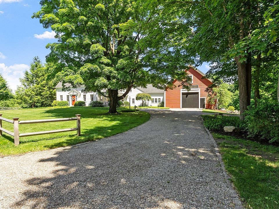 1st image of 827 Hill Rd