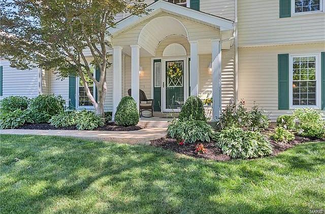 1st image of 565 Briarwyck Dr