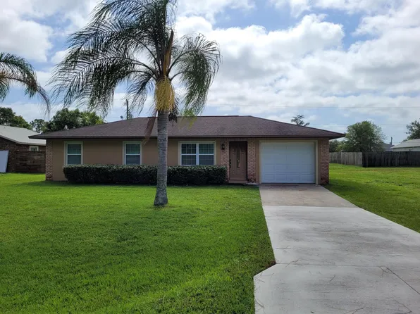 1261 Vandalia Ave SE, Palm Bay, FL 32909