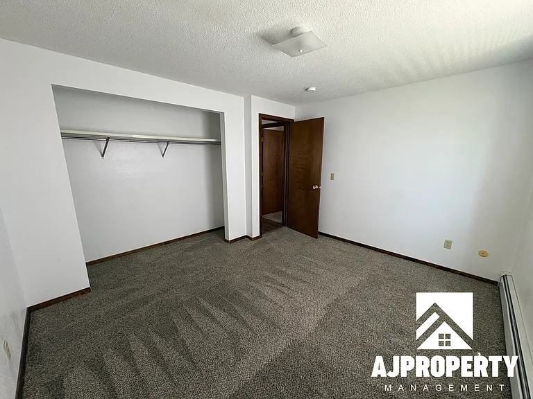 3600 S Cathy Ave #2 — Photo 8