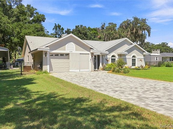 2nd image of 1109 S Chateau Point