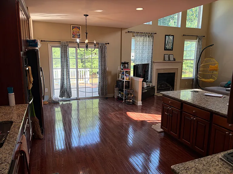 2603 Rockledge Ct — Photo 10