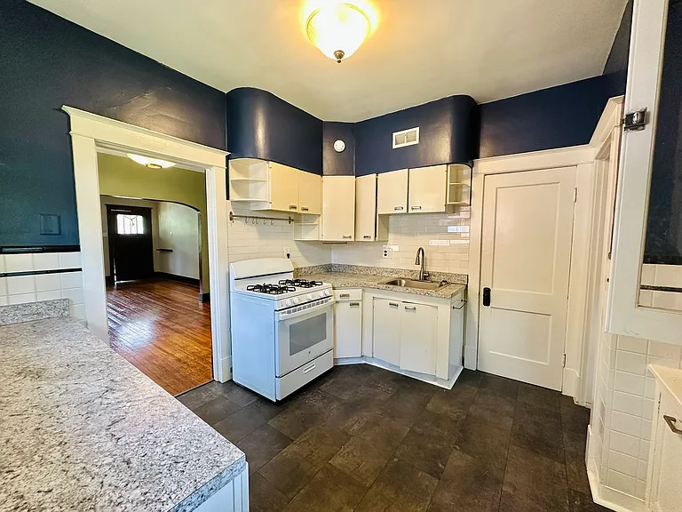 7509 Trenton Ave — Photo 18