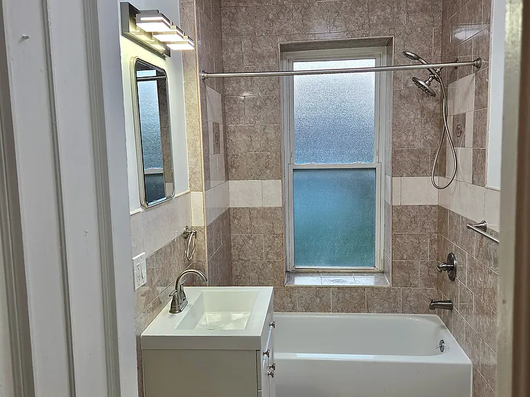 99 Halsey St #3 — Photo 11