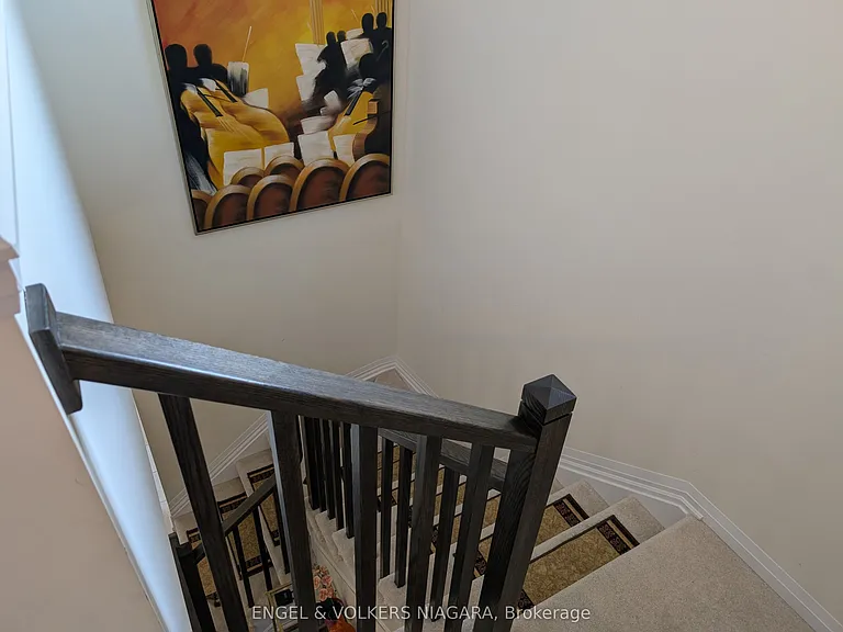 7330 Marvel Dr — Photo 18