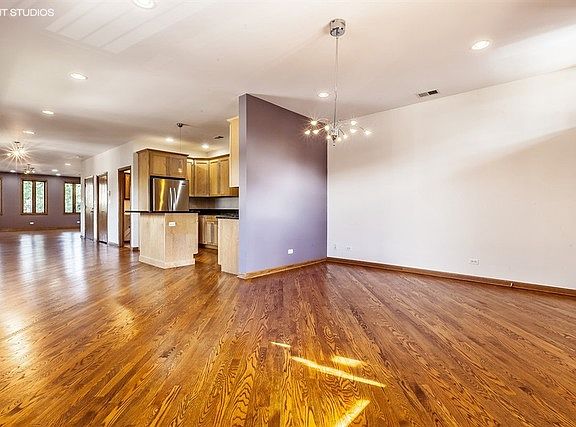 3rd image of 3756 S Union Ave #G