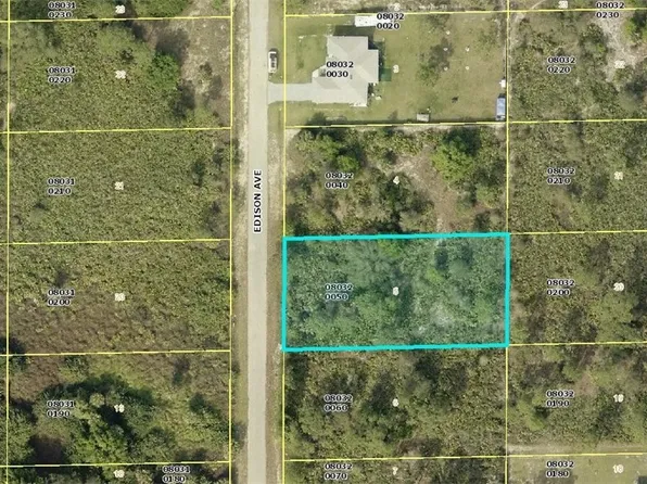 1414 Edison Ave, Lehigh Acres, FL 33972