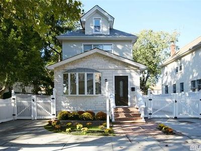 13725 135th Ave, Jamaica, NY, 11436
