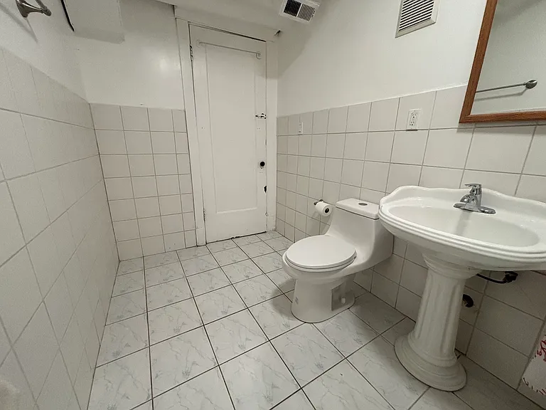 1058 N Kedzie Ave #G — Photo 15