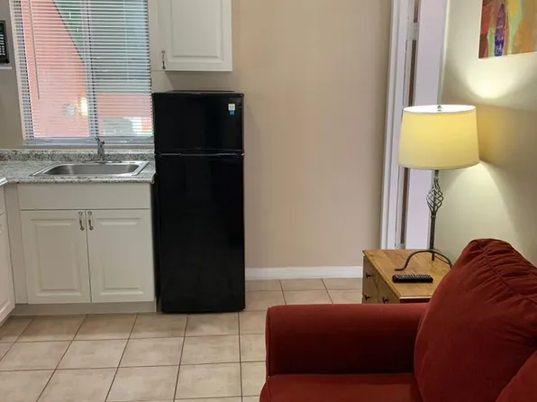 2777 N Poinciana Blvd, Kissimmee, FL