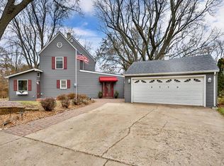 2770 Chisholm Ave, North Saint Paul, MN 55109