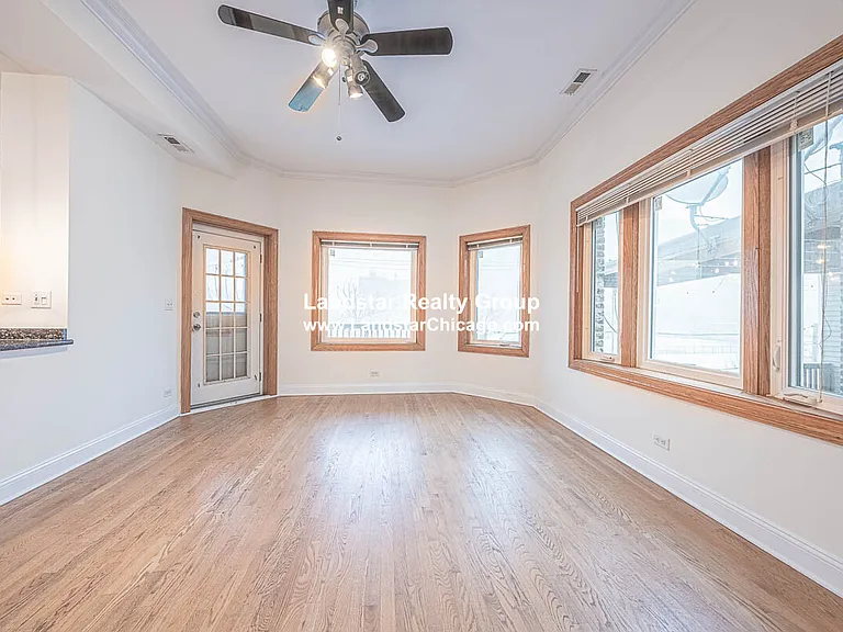 754 W Bittersweet Pl #3 — Photo 20