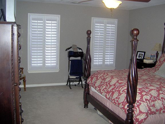 5th image of 1802 Clearwater Ct