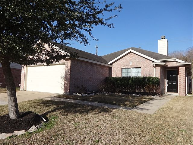 1st image of 4814 Quiet Canyon Dr