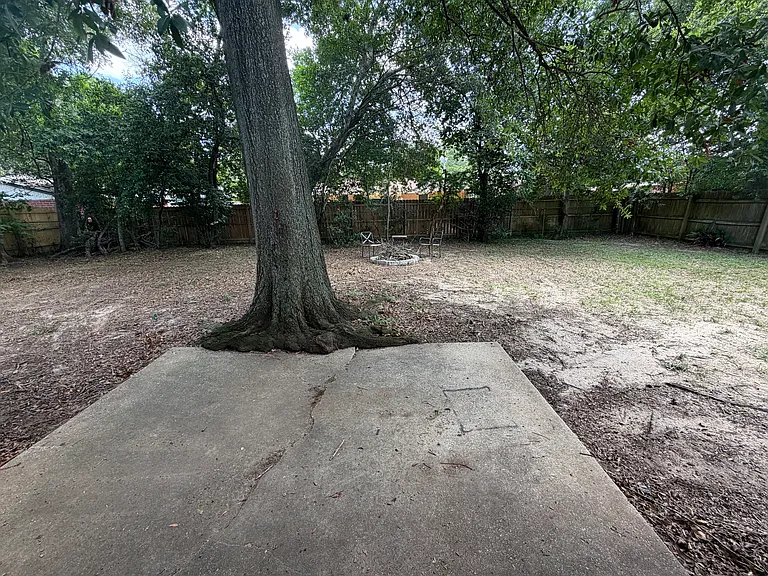 4011 Bonway Dr — Photo 12