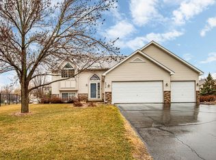 2315 Mathias Rd, Shakopee, MN 55379