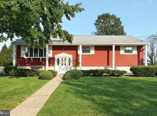 2625 Skylark Dr, York, PA 17403