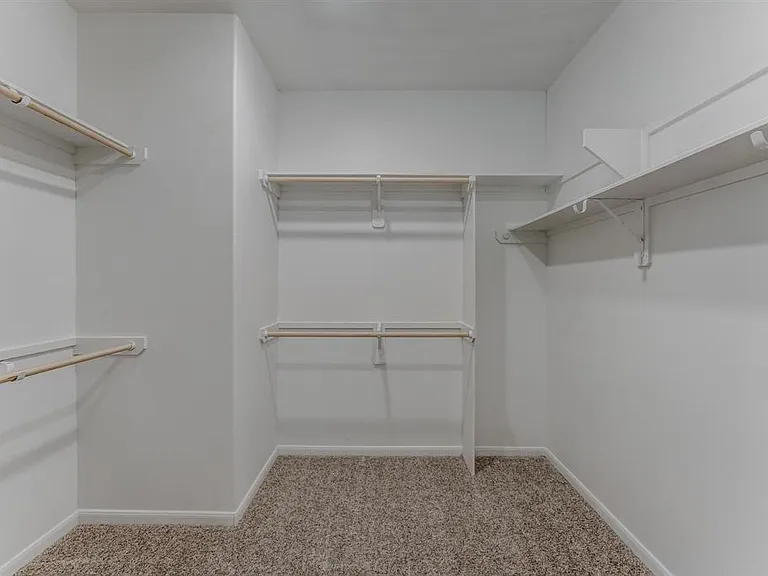 4510 Red Yucca Dr — Photo 13