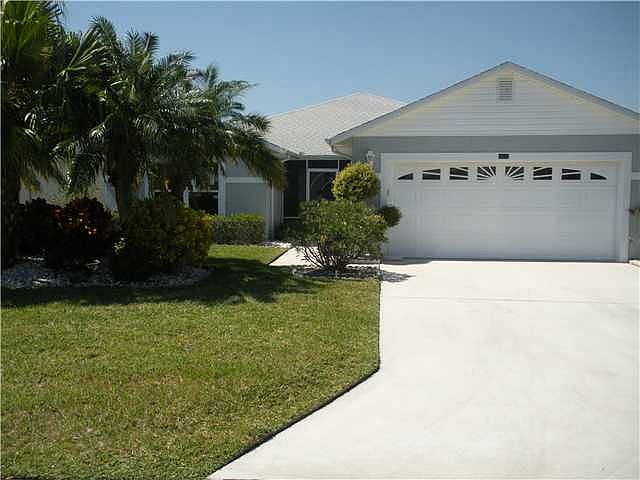 Home For Sale In Palm Grove