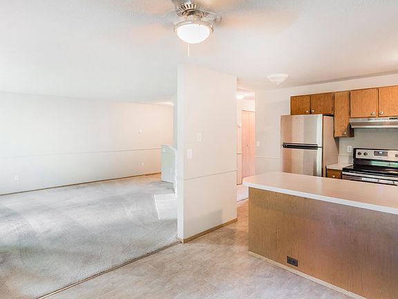 5th image of 4913 S Orchard St APT A