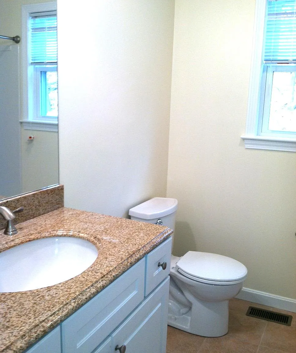 2 bed, $2,050 — Photo 3