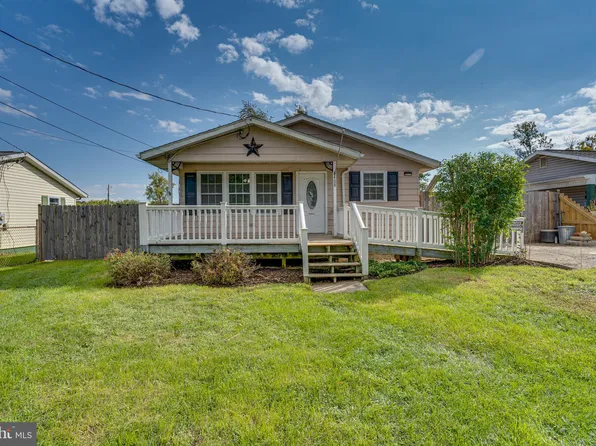 408 E 13th Ave, Ranson, WV 25438